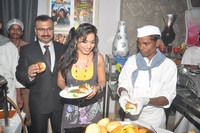 Madhavi Latha at Mumbai Express Food Festival